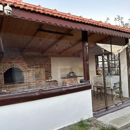 Casa De Vacanta Mirela Novaci-Străini 外观 照片