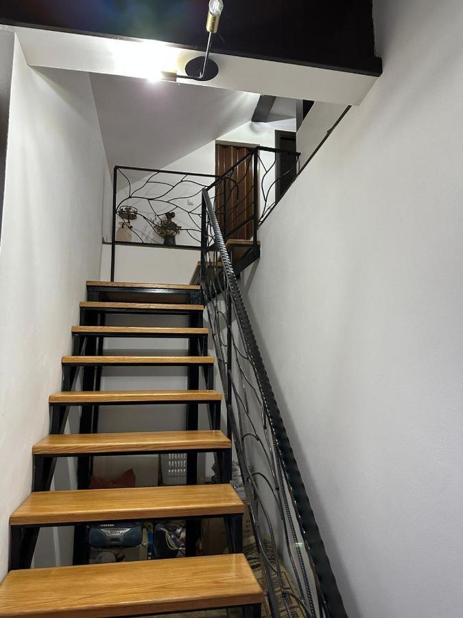 Casa De Vacanta Mirela Novaci-Străini 外观 照片